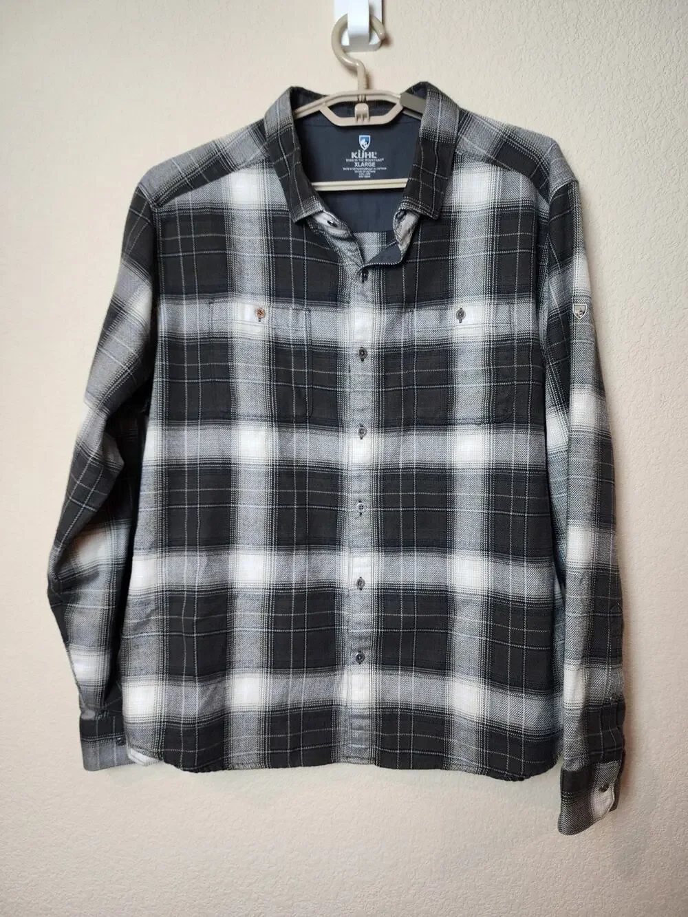 Kuhl Flannel Men’s XL Shirt Grey Brown Long Sleeve Button Up Outdoors Excellent